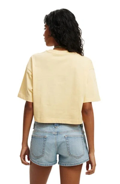 Cotton On The Cropped Boxy Graphic Tee