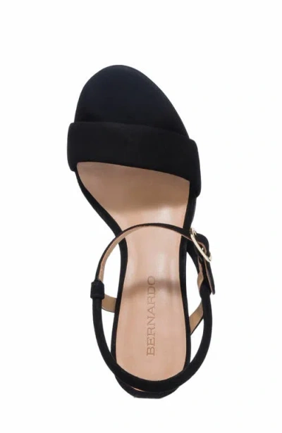 Bernardo Footwear Ventura Platform Sandal