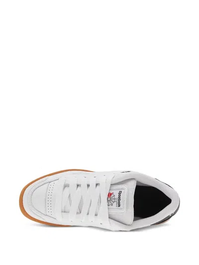 Reebok Round Toe Low-top Casual Shoes In White