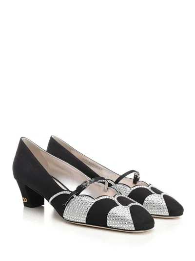 Valentino Garavani Women Black Fabric Bowow Pumps