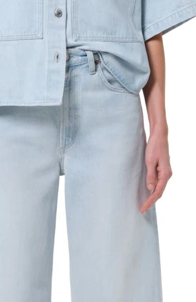 Agolde Low Curve Fray Rigid Mid-rise Barrel-leg Jeans In Light Wash