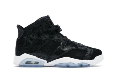 Pre-owned Jordan 6 Retro Heiress Suede Sneakers In Black/white