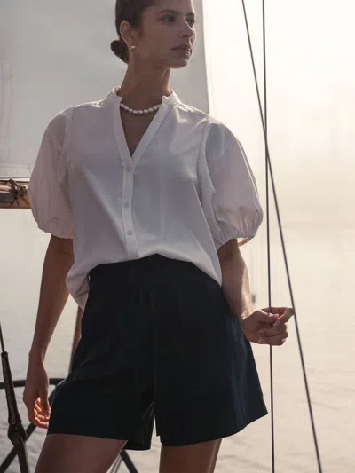 Brochu Walker The Elio Short