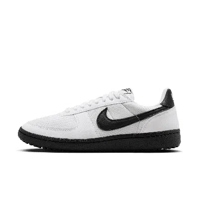 Nike Field General Sneaker In White