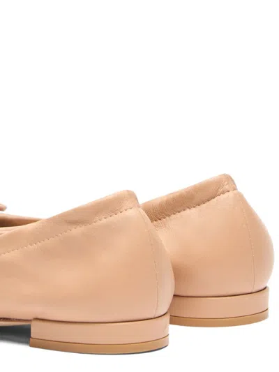 Stuart Weitzman Bria Ballet Flats In Neutral