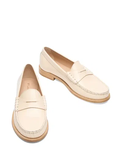 Stuart Weitzman Lottie Loafers In Neutral