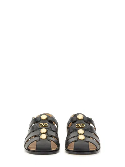 Valentino Garavani Vlogo Stud Leather Fisherman Sandals In Black