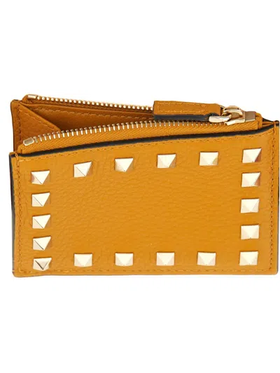 Valentino Garavani Rockstud Studded Leather Wallet In Yellow