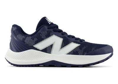 Pre-owned New Balance Dynasoft 4040v7 Turftrainer Sneakers In Team Navy Blue/optic White