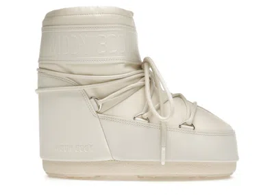 Pre-owned Moon Boot Icon Rubber Low Boot Sneakers In Cream In White