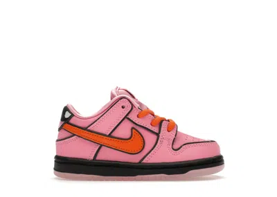 Pre-owned Nike Sb Dunk Low The Powerpuff Girls Blossom Sneakers In Lotus Pink/digital Pink/medium Soft Pink