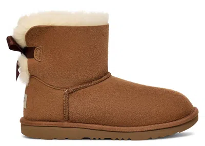 Pre-owned Ugg Mini Bailey Bow Ii Boot (kids) Sneakers In Chestnut