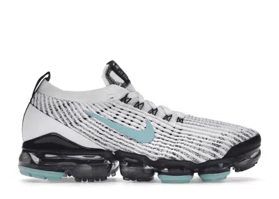 Pre-owned Nike Air Vapormax Flyknit 3 Aurora (women's) Sneakers In White/black/metallic Silver