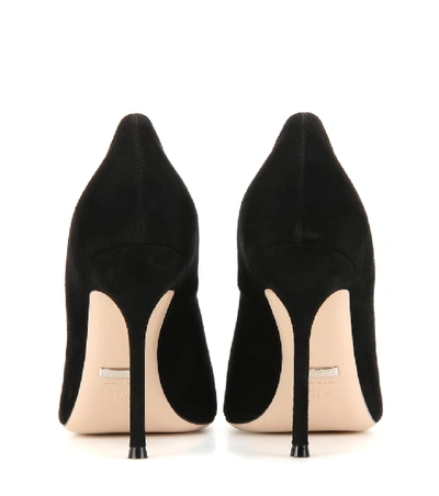 Shop Gucci Embellished Suede Pumps In Eero