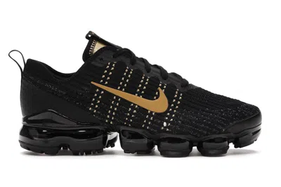 Pre-owned Nike Air Vapormax Flyknit 3 Sneakers In Black/metallic Gold