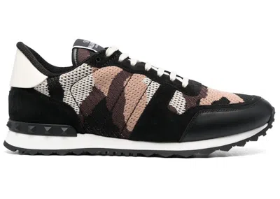 Pre-owned Valentino Garavani Men's Valentino Rockrunner Low Top Camo Sneakers In Black