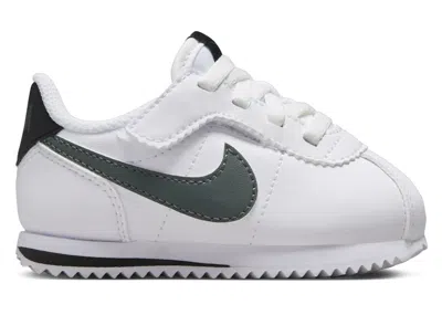 Pre-owned Nike Cortez Easyon Sneakers In White/black/vintage Green