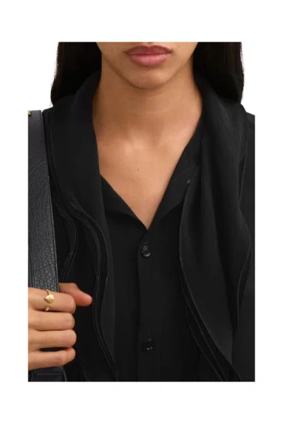 Burberry Shield Pearl Ring