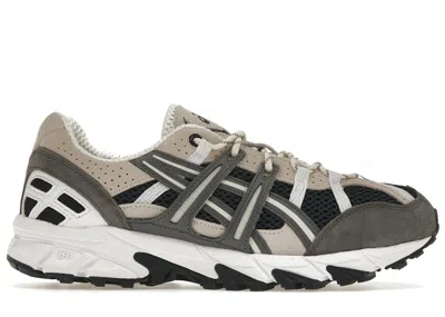 Pre-owned Asics Men's  Gelsonoma 1550 Sneakers In French Blue/metropolis