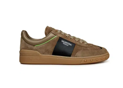 Pre-owned Valentino Garavani Men's  Upvillage Sneakers In New Chino In Brown