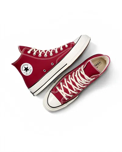 Converse Sneakers 2
