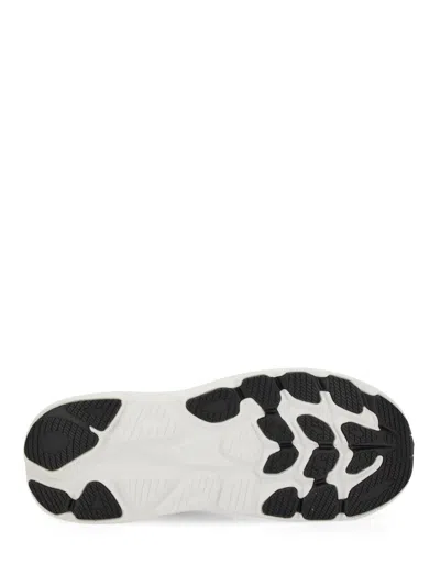Hoka Bondi 9 Running Shoe In Black