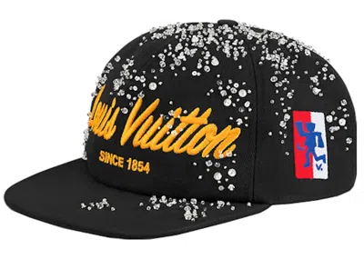 Pre-owned Louis Vuitton Lv Script Crystals Cap In Black