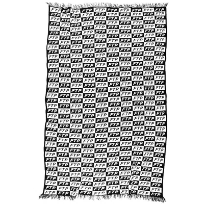 Pre-owned Ftp Checkered Blanket In Black/white