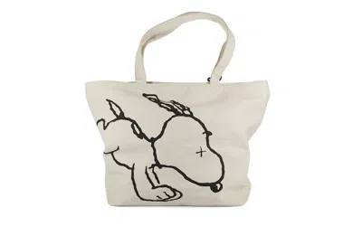 Pre-owned Kaws X Uniqlo X Peanuts Snoopy Tote Bag In Beige
