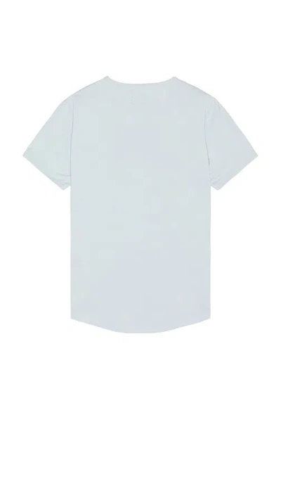 Cuts Ao Curve-hem Tee In Blue