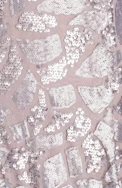 Donna Morgan 'camilla' Sequin Flutter Sleeve Gown