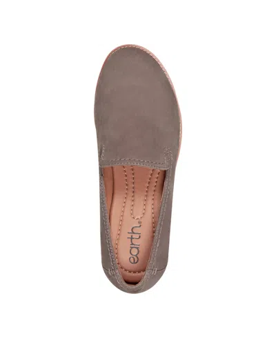 Earth Women's Edna Flat Slip-on Loafers