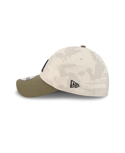 New Era Men's Light Beige/olive Minnesota Twins 2025 Armed Forces Day 39thirty Flex Hat