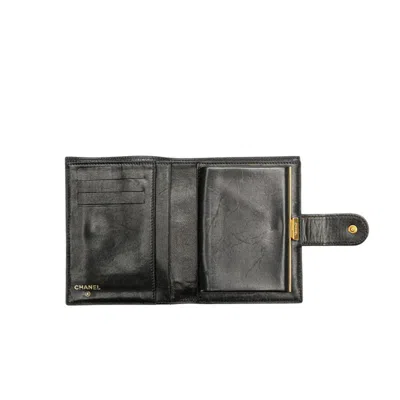 Pre-owned Chanel Black Grained Calfskin Wallet (bi-fold) ()