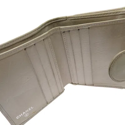 Pre-owned Chanel Gray Leather Wallet (bi-fold) ()