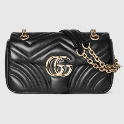 Gucci Gg Marmont Small Shoulder Bag In Black