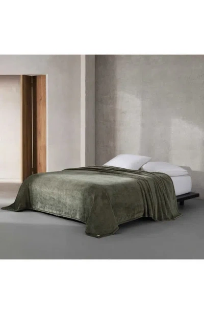 Calvin Klein Home Core Plush Blanket