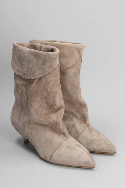 Gisel Moire 40mm Miriam Boots