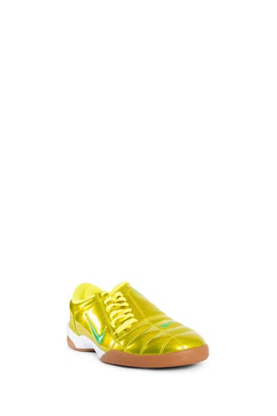 Nike Unisex Gold Sneakers