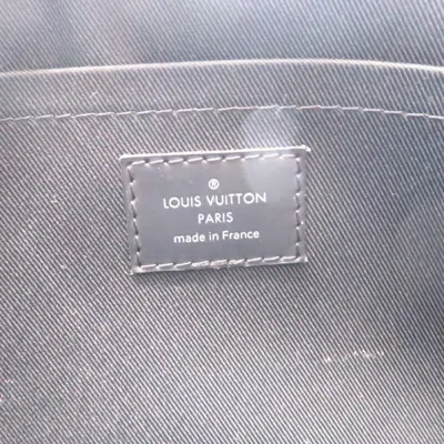 Pre-owned Louis Vuitton Black Monogram Eclipse Monogram Eclipse Clutch Bag ()