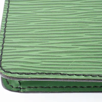 Pre-owned Louis Vuitton Green Epi Leather Clutch Bag ()