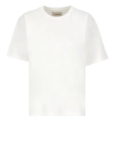 Khaite Womens White Mae Brand-patch Cotton-jersey T-shirt