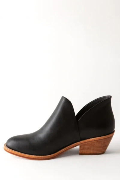 Fortress Elise D'orsay Boot