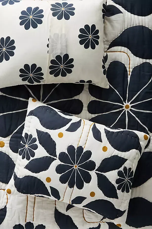 McKenzie Parrott Cotton Floral Printed Shams, Set of 2 - Thumbnail 4