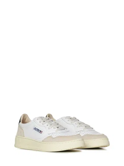 Autry Medalist Low Sneakers