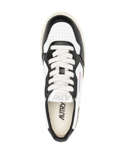 Autry Sneakers In Black