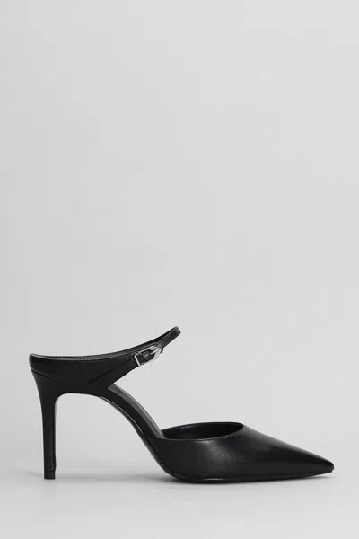 Schutz Laura Mule Slipper-mule In Black Leather