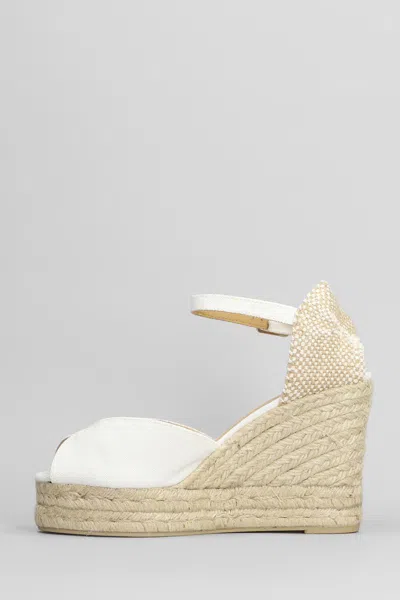 Castaã±er Bianca-8ed-001 Wedges In White Canvas