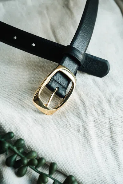Laurel And Gold Women's Mini Oakwood Belt In Black