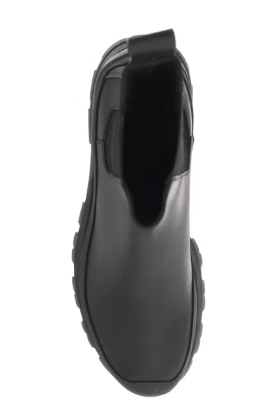 Alexander Mcqueen Black Leather Chelsea Wander Ankle Boots